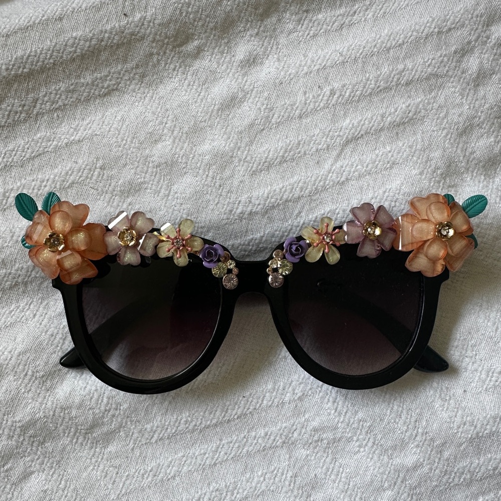 Flower glasses